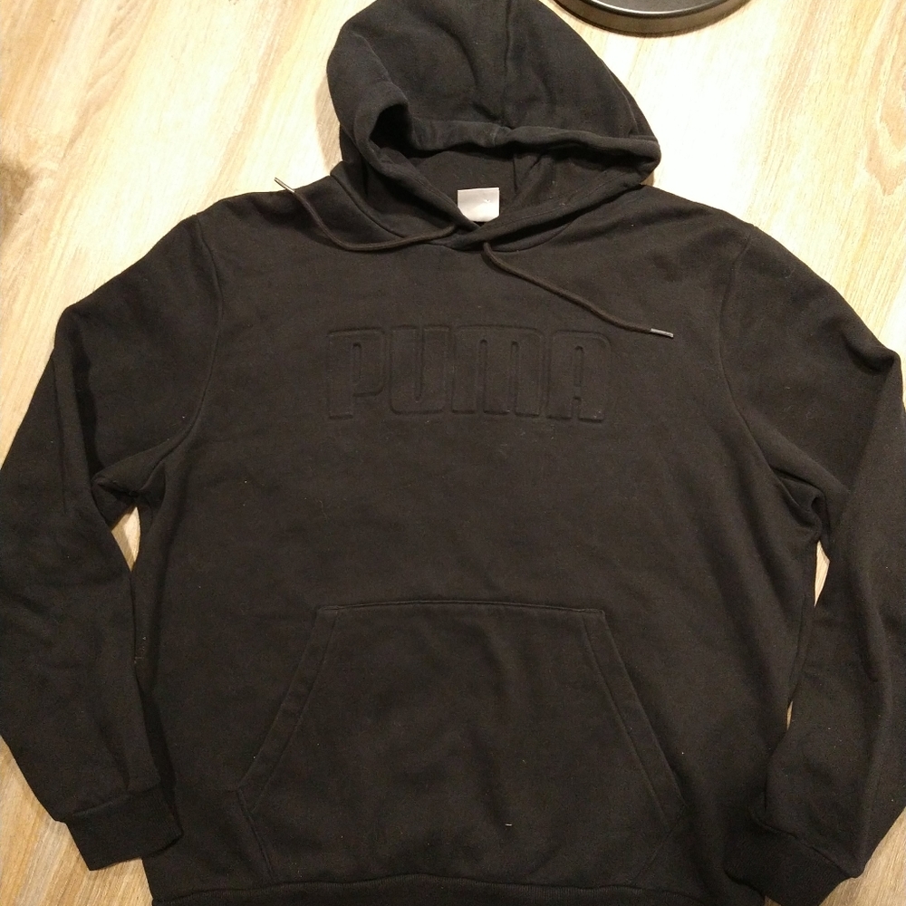 puma men's all black raised print hoodie
